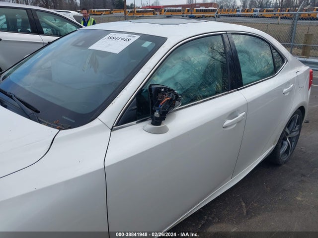 Lexus IS 200T 2017 JTHBA1D21H5060924 Image 21