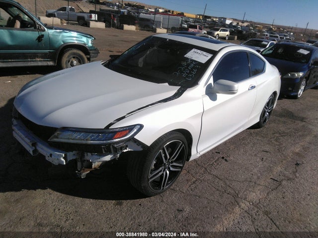 Honda Accord Touring 2016 1HGCT2B07GA000967 Image 2