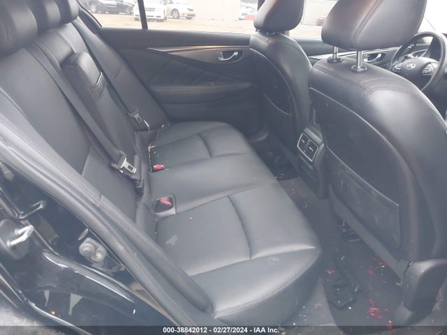 JN1EV7ARXHM837813 Infiniti Q50 3.0t Signature Edition