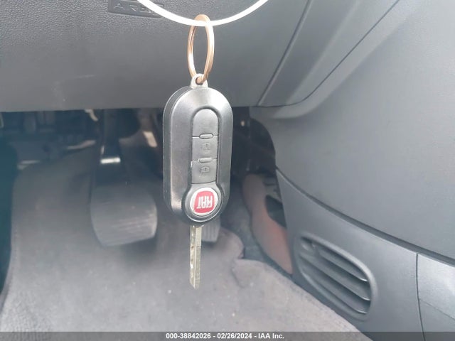 2013 FIAT 500 3C3CFFAR1DT541616 Photo 10