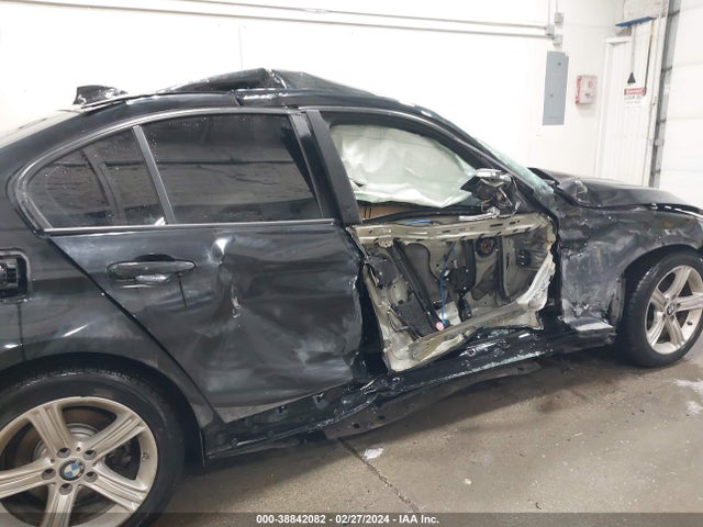 BMW 320i Xdrive 2014 WBA3C3G53ENS68376 Image 6