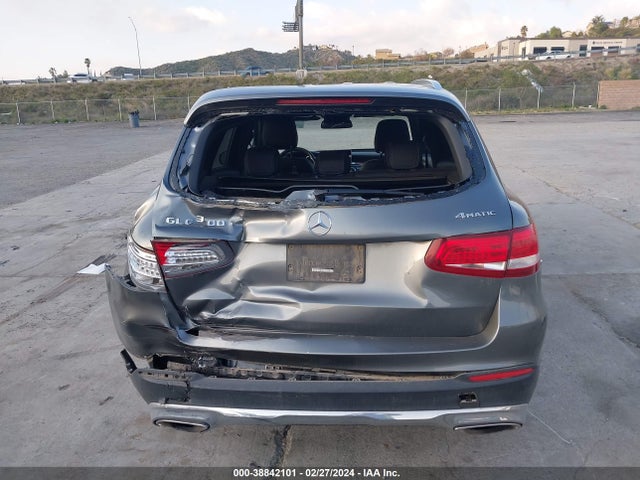 WDC0G4KB5HV007410 Mercedes-Benz Glc 300 4matic