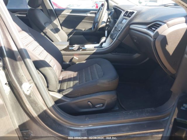 3FA6P0H70GR369173 Ford FUSION SE