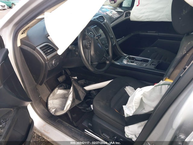 Ford FUSION SE 2019 3FA6P0HD0KR176634 Image 5