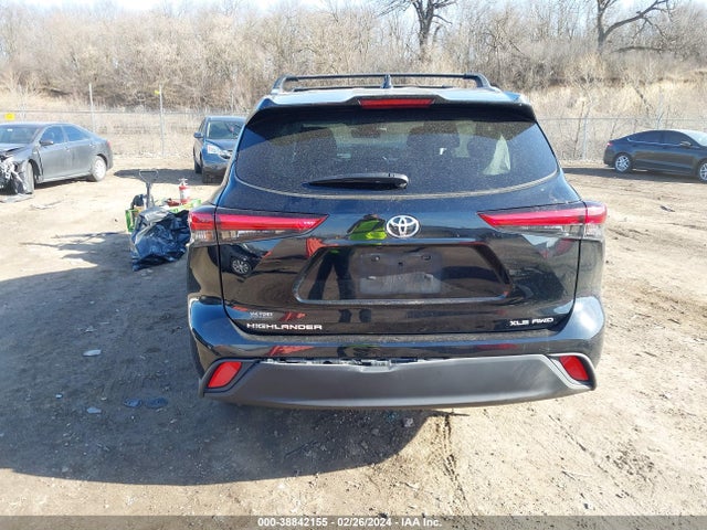 Toyota Highlander Xle 2021 5TDGZRBH0MS106186 Image 16