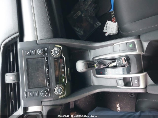 2016 HONDA CIVIC LX VIN: 2HGFC2F52GH536858