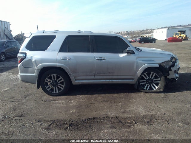 Toyota 4runner Limited 2017 JTEBU5JR6H5456179 Image 13