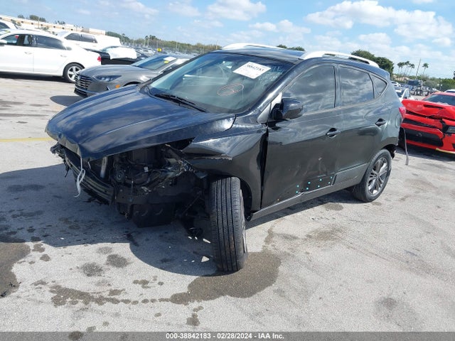 Hyundai TUCSON SE 2014 KM8JU3AG4EU825282 Image 2