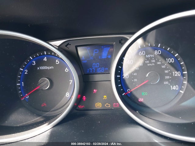Hyundai TUCSON SE 2014 KM8JU3AG4EU825282 Image 7