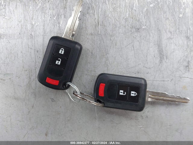ML32F3FJ1KHF04219 Mitsubishi Mirage G4 Es