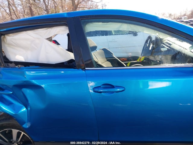 Toyota Rav4 Xle 2018 2T3RFREV2JW799789 Image 14