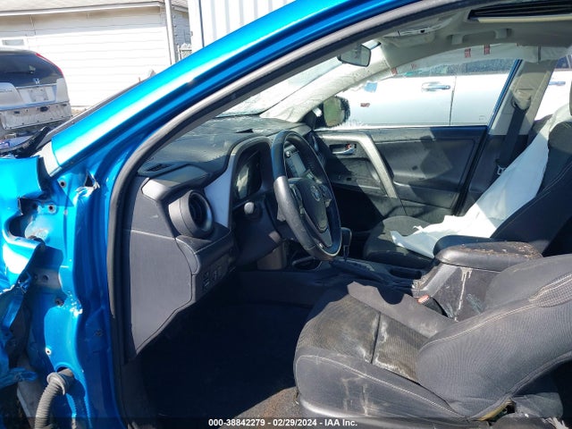 Toyota Rav4 Xle 2018 2T3RFREV2JW799789 Image 5