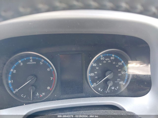 Toyota Rav4 Xle 2018 2T3RFREV2JW799789 Image 7