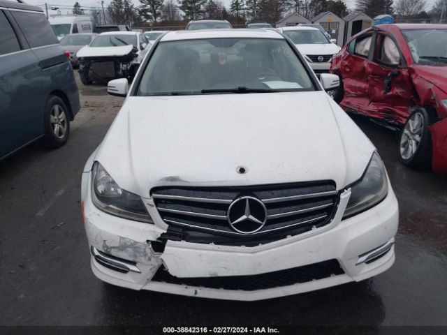 WDDGF4HB8EA958241 Mercedes-Benz C 250 Luxury/sport