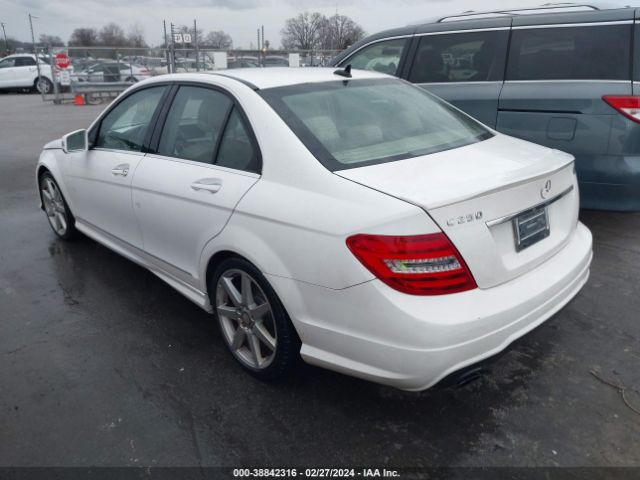 WDDGF4HB8EA958241 Mercedes-Benz C 250 Luxury/sport