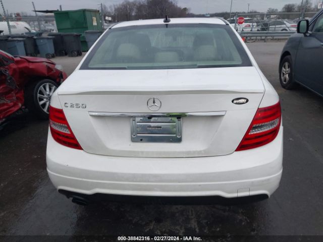 WDDGF4HB8EA958241 Mercedes-Benz C 250 Luxury/sport