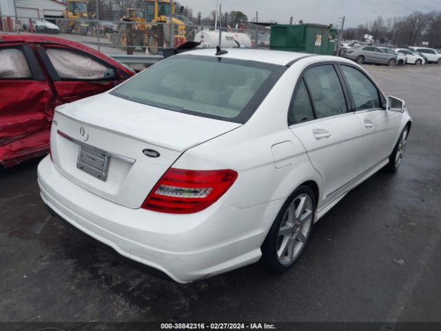 WDDGF4HB8EA958241 Mercedes-Benz C 250 Luxury/sport