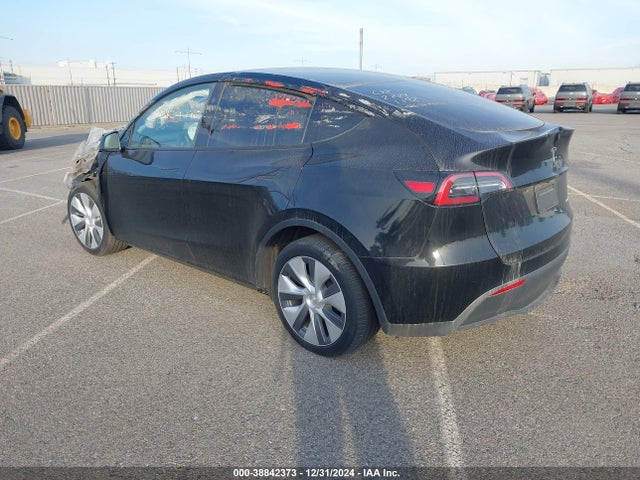 2023 TESLA MODEL Y 7SAYGDEE7PA142402 Photo 2