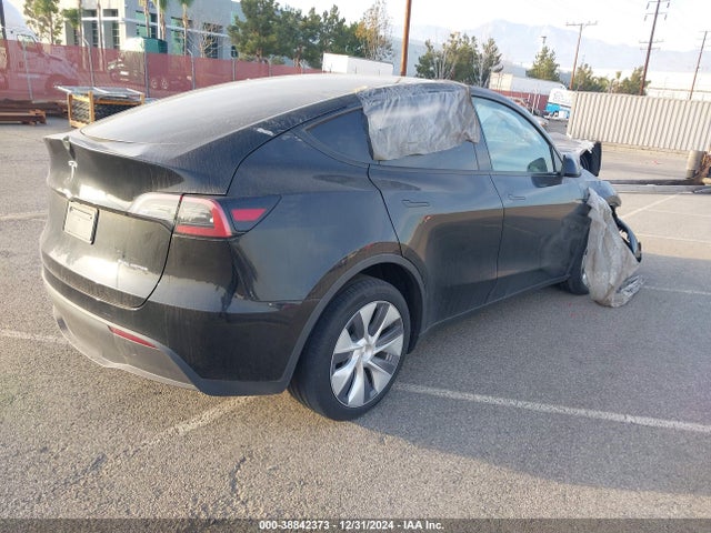 2023 TESLA MODEL Y 7SAYGDEE7PA142402 Photo 3