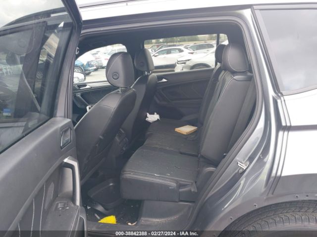 3VVCB7AX1NM132394 Volkswagen Tiguan 2.0t Se R-line Black
