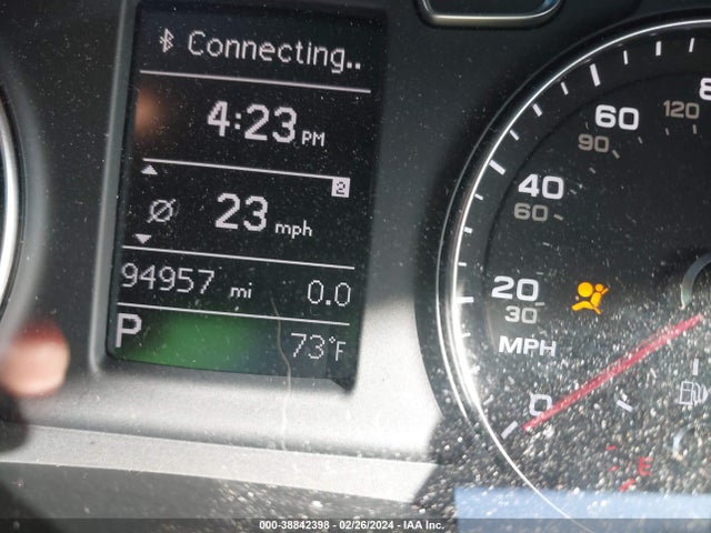WA1BCCFS5HR003813 Audi Q3 2.0t Premium