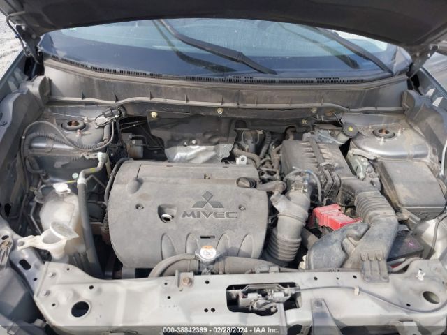 JA4AP3AU3JZ002903 Mitsubishi Outlander Sport Es/se