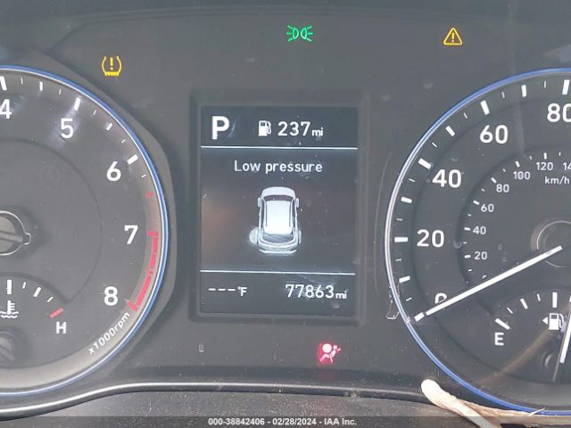 KM8K12AA4KU341840 Hyundai Kona Se