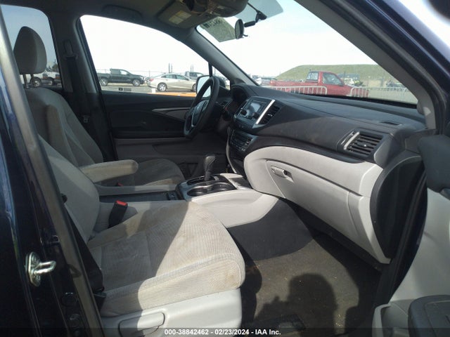 Honda PILOT LX 2017 5FNYF5H10HB003036 Image 5