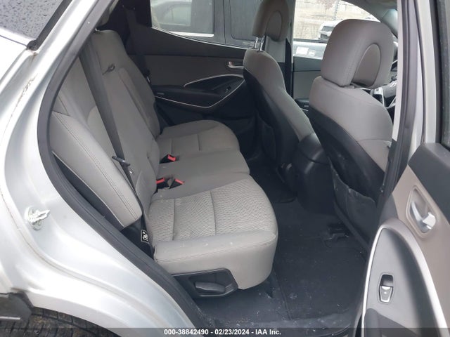 2015 HYUNDAI SANTA FE SPORT 2.4L VIN: 5XYZT3LB9FG257271