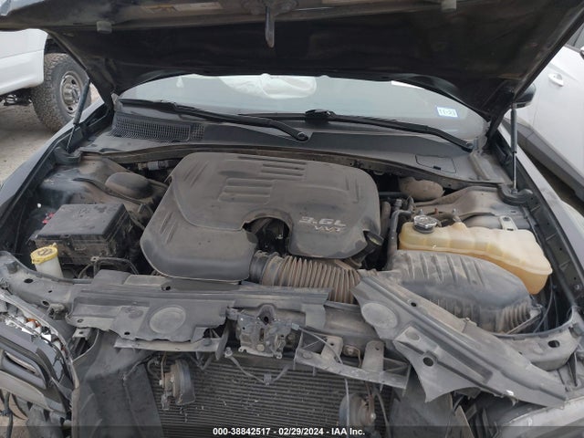 Chrysler 300 300s Awd 2017 2C3CCAGGXHH599790 Image 10