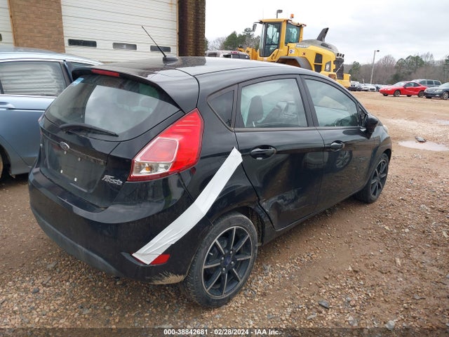 Ford FIESTA SE 2017 3FADP4EJXHM167521 Image 4