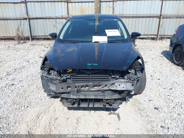 Ford FOCUS SE 2016 1FADP3K27GL342492 Image 6