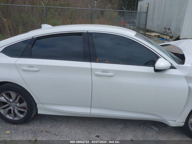 1HGCV1F16KA117455 Honda ACCORD LX