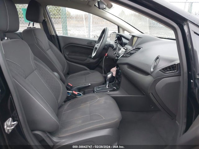 Ford FIESTA SE 2019 3FADP4EJ3KM136053 Image 5