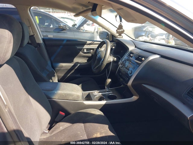 Nissan Altima 2.5 S 2015 1N4AL3AP3FC159262 Image 5
