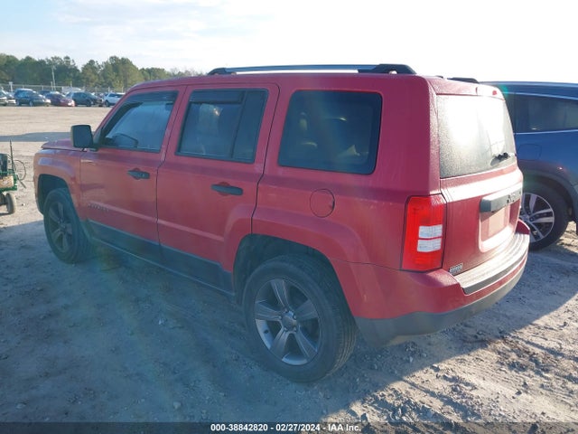 1C4NJPBAXGD748260 Jeep Patriot Sport Se