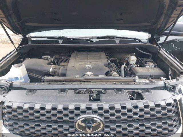 5TFEM5F17KX140127 Toyota Tundra Sr5 4.6l V8