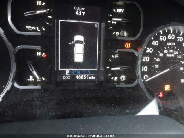 5TFEM5F17KX140127 Toyota Tundra Sr5 4.6l V8