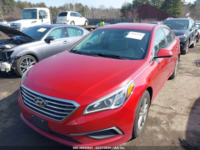 Hyundai SONATA SE 2017 5NPE24AF1HH517588 Image 2