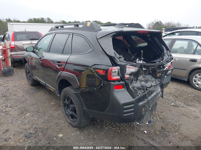 Subaru Outback Wilderness 2022 4S4BTGUD2N3249648 Image 3