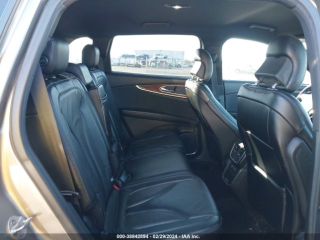 2LMTJ8KP8GBL35647 Lincoln Mkx Select