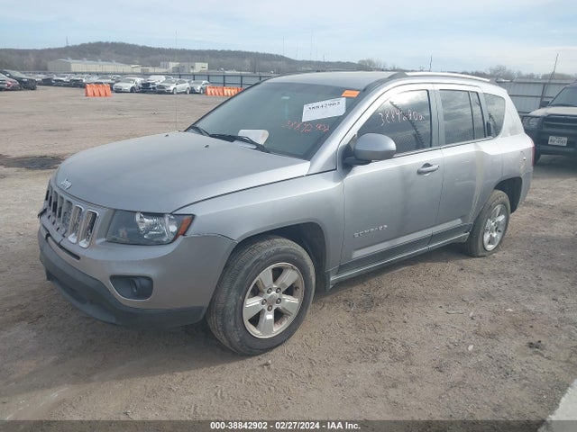 1C4NJCEAXHD213144 Jeep Compass Latitude Fwd