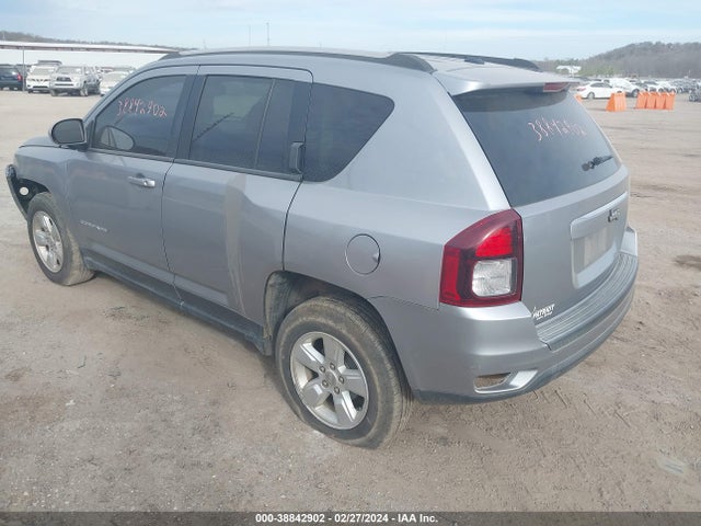 1C4NJCEAXHD213144 Jeep Compass Latitude Fwd