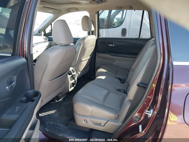 Honda Pilot Touring 2016 5FNYF6H98GB021309 Image 8