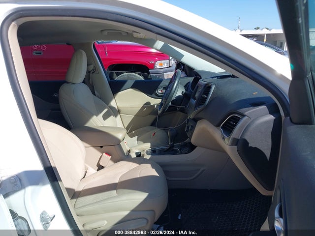 Jeep Cherokee Latitude 4x4 2019 1C4PJMCB9KD163032 Image 5