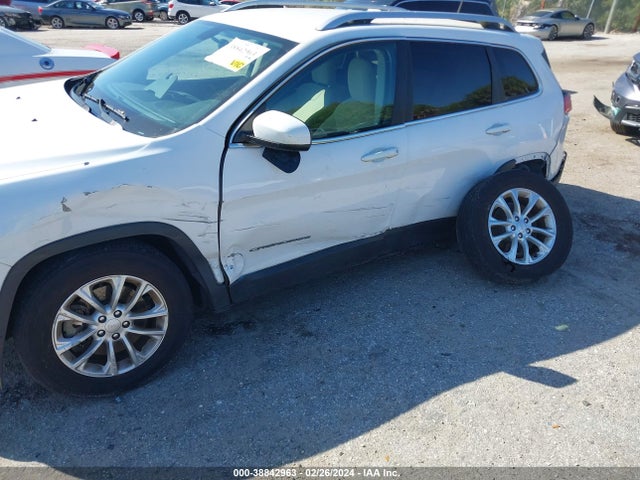 Jeep Cherokee Latitude 4x4 2019 1C4PJMCB9KD163032 Image 6