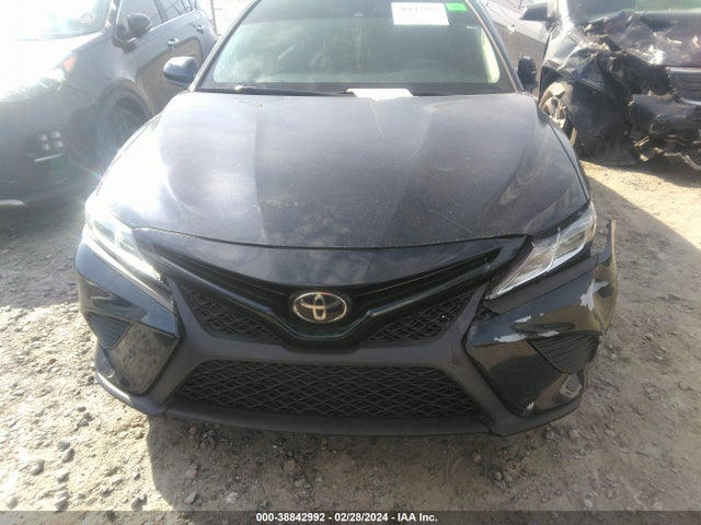 Toyota CAMRY SE 2018 4T1B11HK9JU555083 Image 13