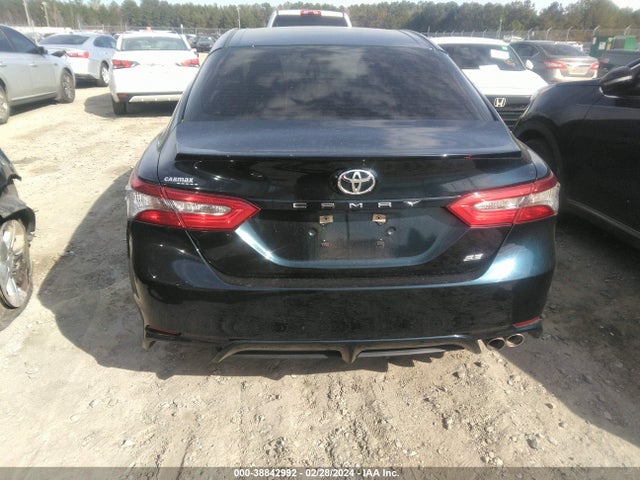 Toyota CAMRY SE 2018 4T1B11HK9JU555083 Image 17
