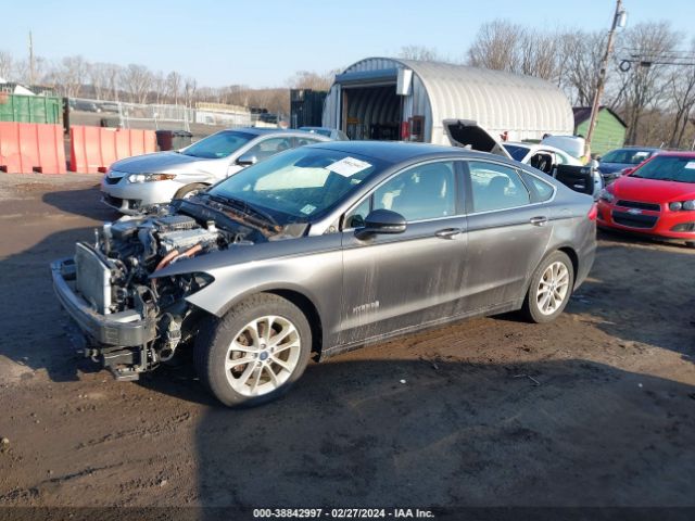 3FA6P0MU2KR136853 Ford Fusion Hybrid Sel