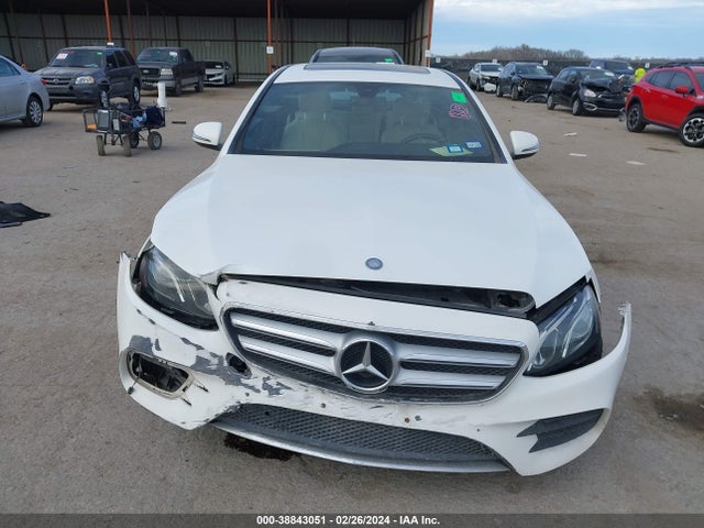 Mercedes-Benz E 300 2017 WDDZF4JB5HA054032 Image 6